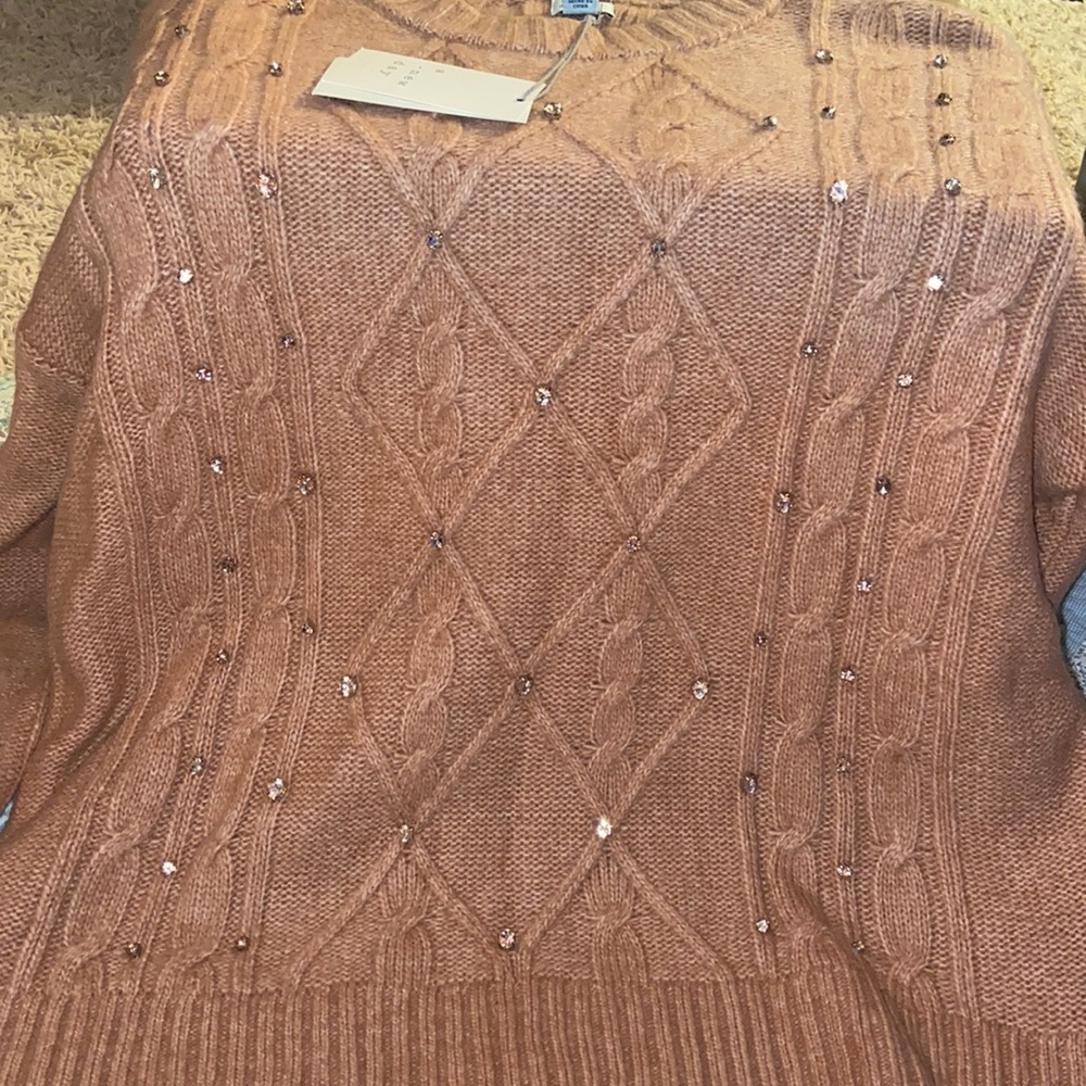Brand new sweater with rhinestones size XL